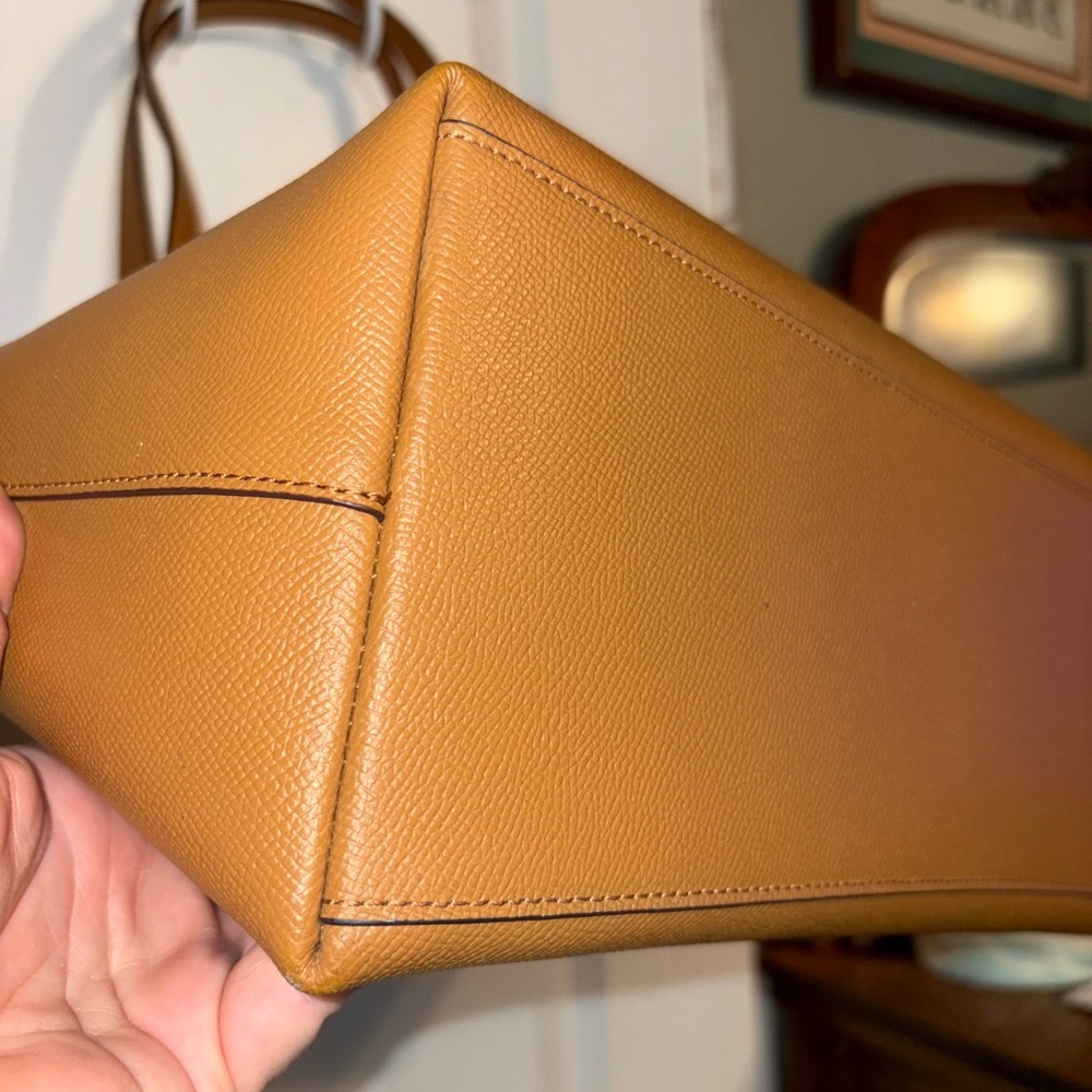 Coach City Zip Pebbled Leather Tote Bag Saddle Brown Gold Hardware - Picture 4 of 13